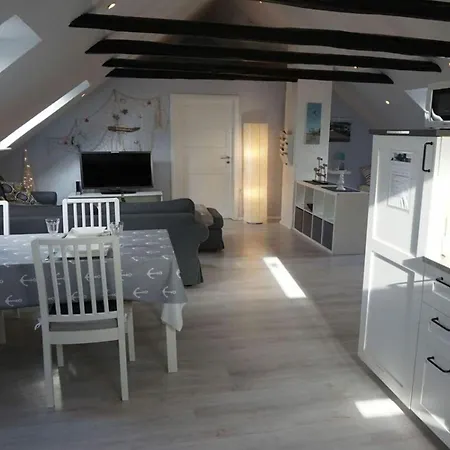 North Seaflair Og, Wiarden